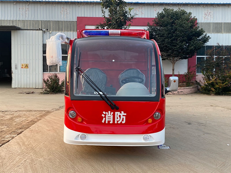 大巴消防車