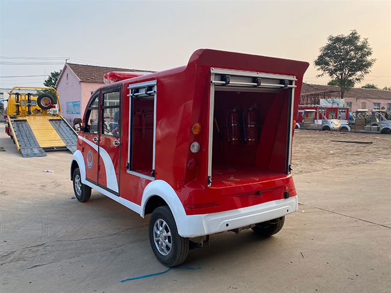 208消防車