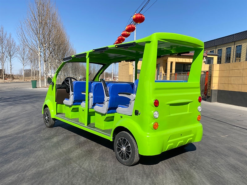 4排11坐208款式巡邏車